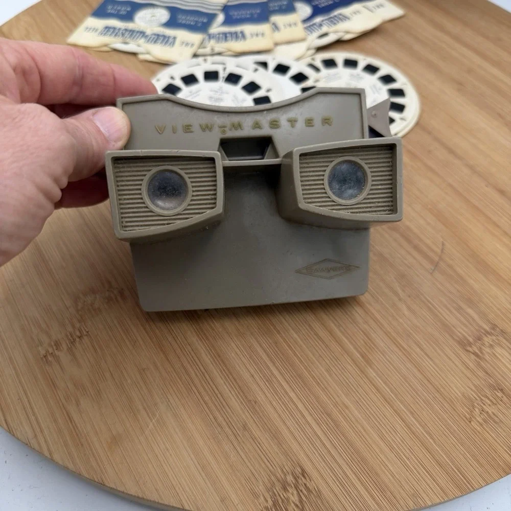 Vintage Sawyers View Master With Multiple Different Slides Made In USA 50's-60's